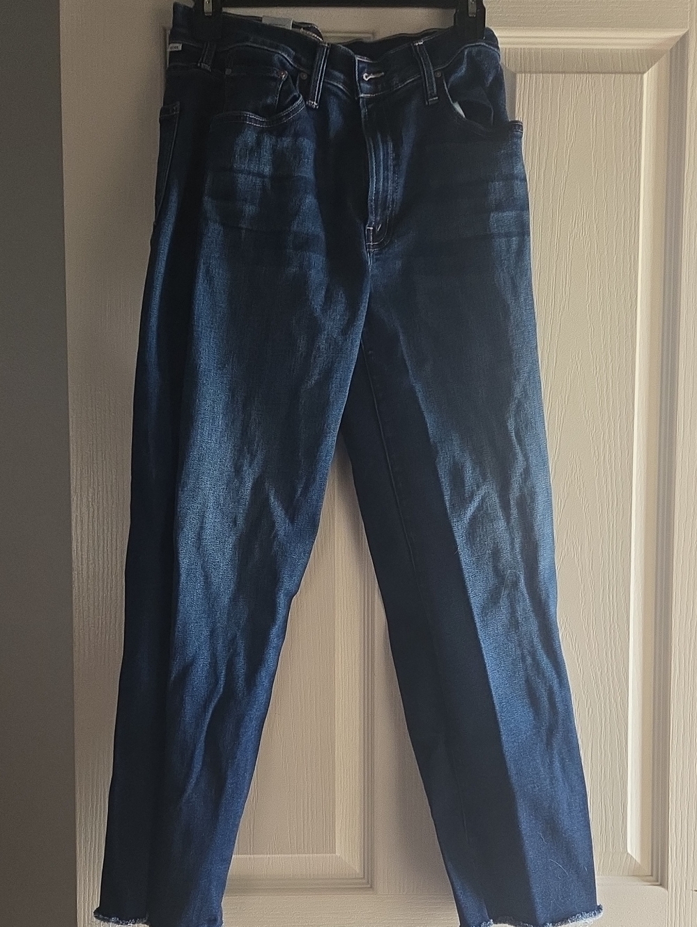 MOTHER Dark Wash Blue Cropped Ankle Jeans